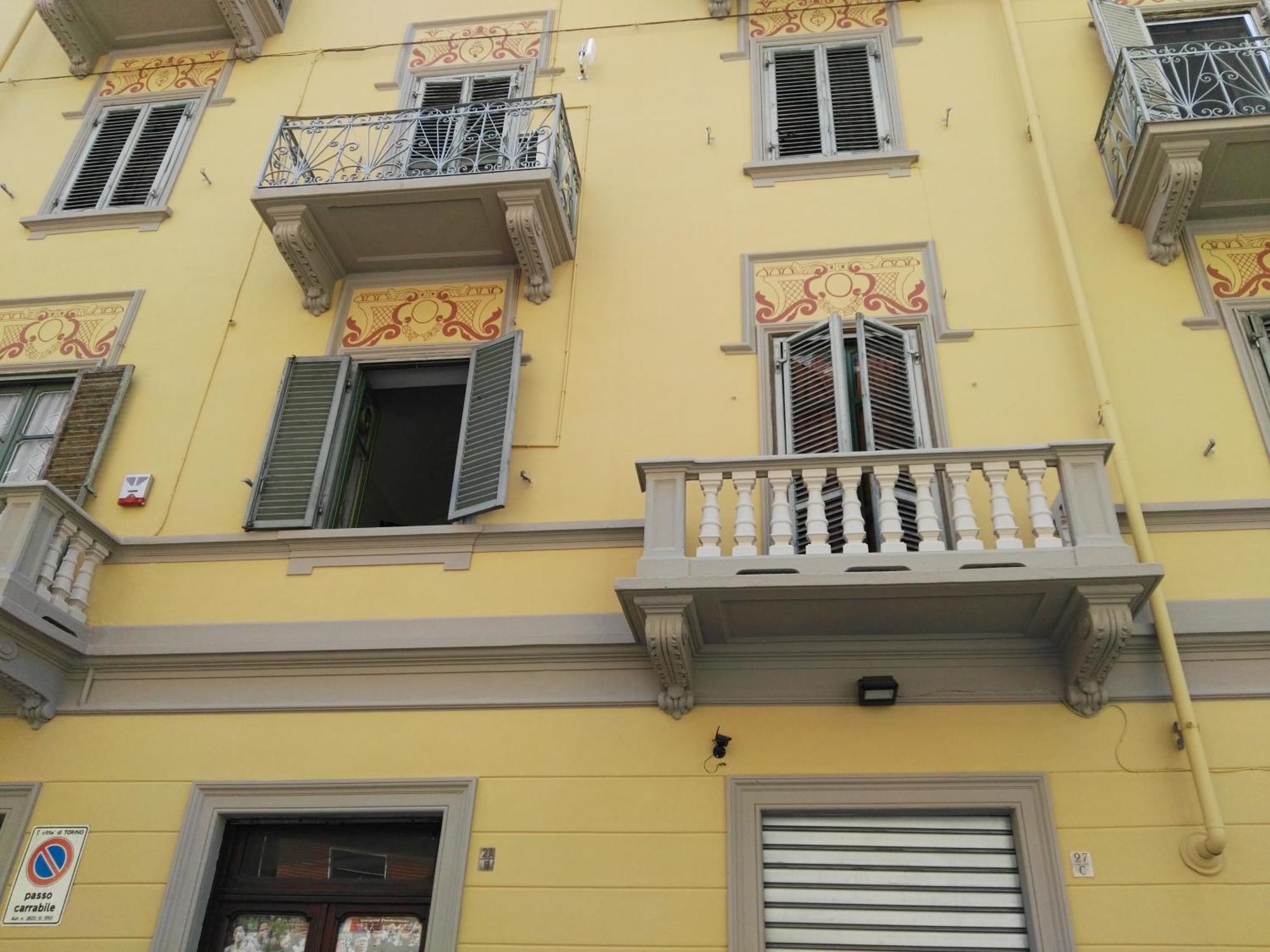 Via Palestrina - Corso Vercelli トリノ エクステリア 写真
